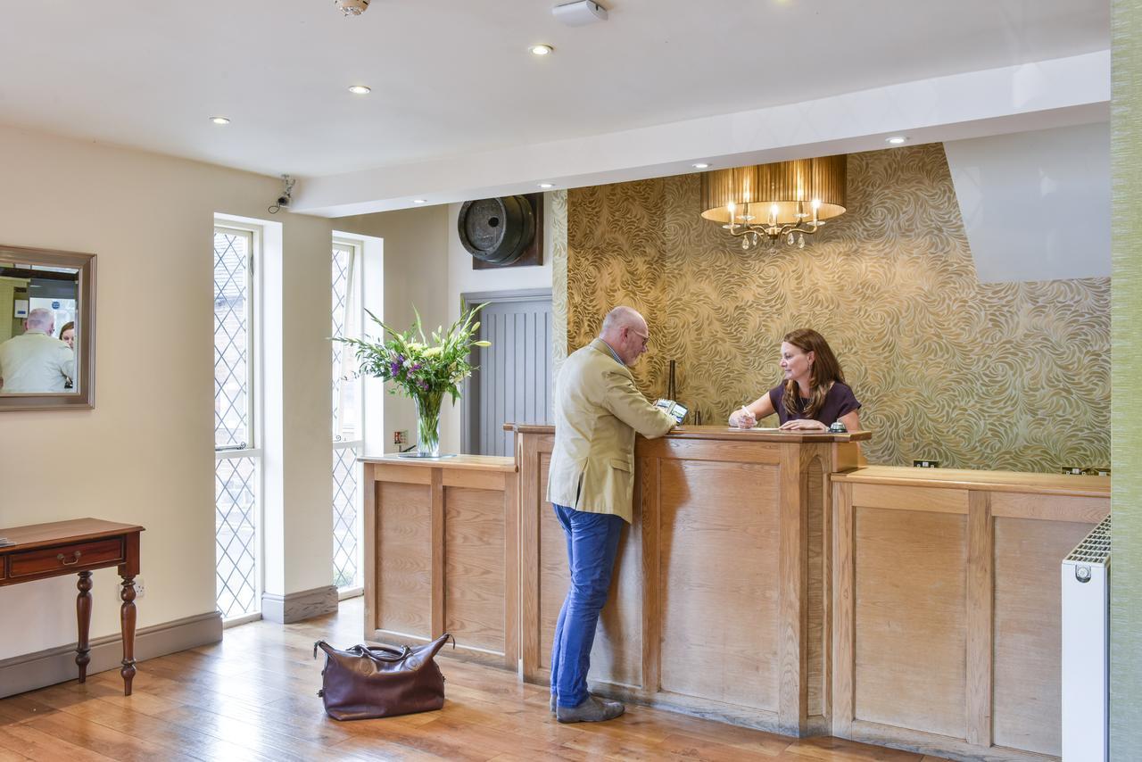 Clarion Hotel Charlecote Pheasant Уэллесбурн-Гастингс Экстерьер фото